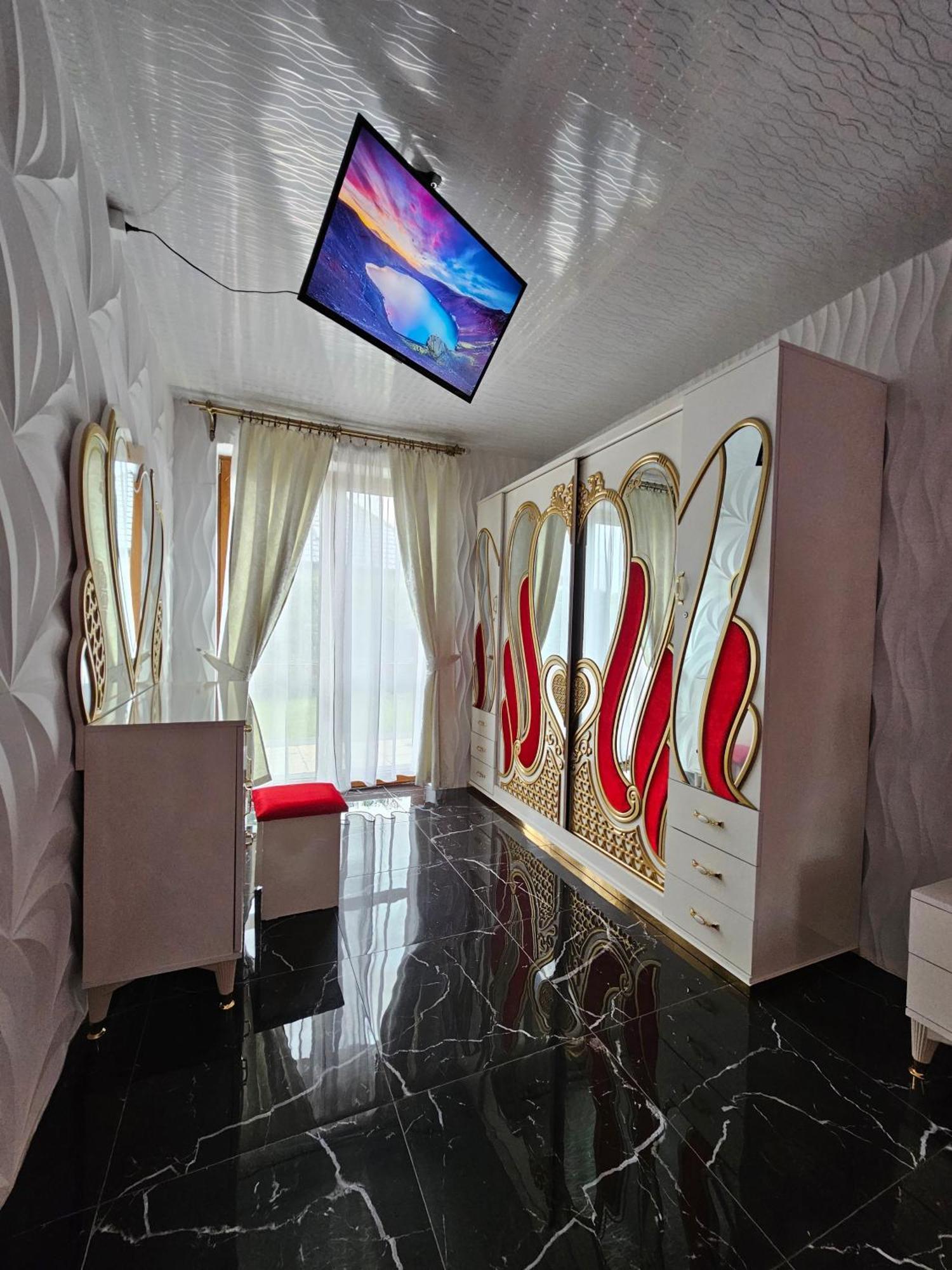 Dom Aurelia Villa ชวีโนวิชแจ ภายนอก รูปภาพ